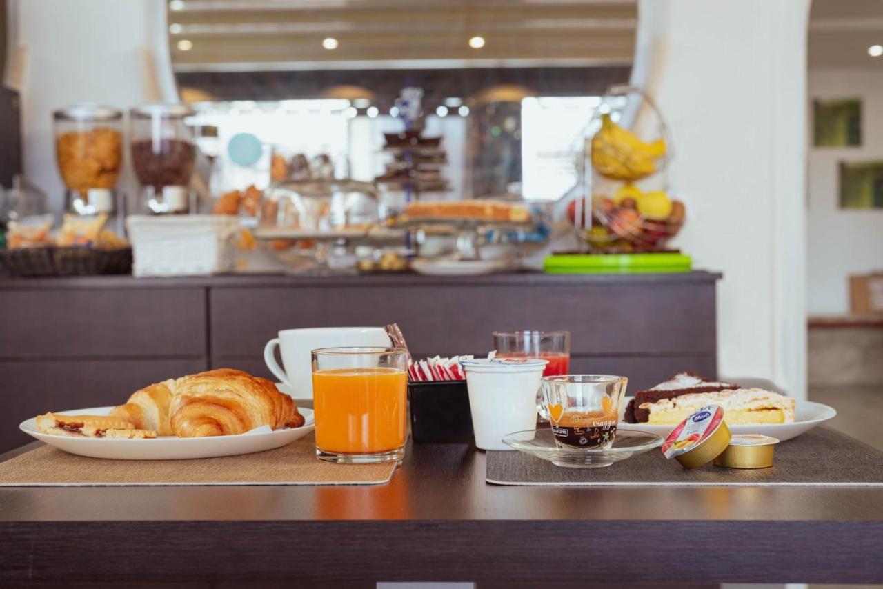 Cesirja Hotel 3*